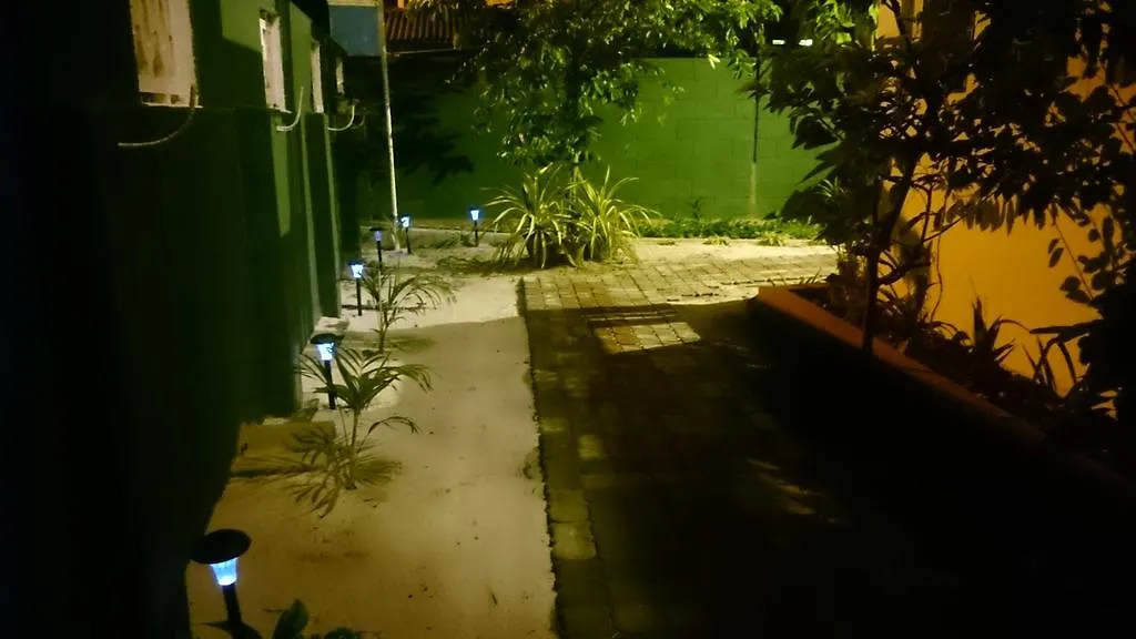 Roel Rest Hotel Negombo Guest house