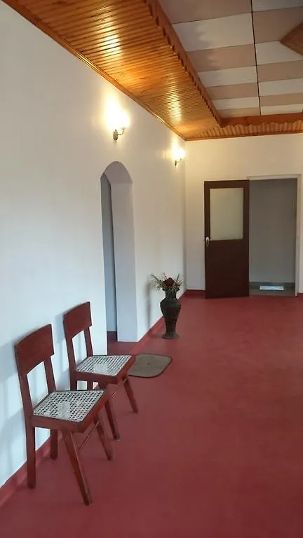 Roel Rest Hotel Negombo 2*,