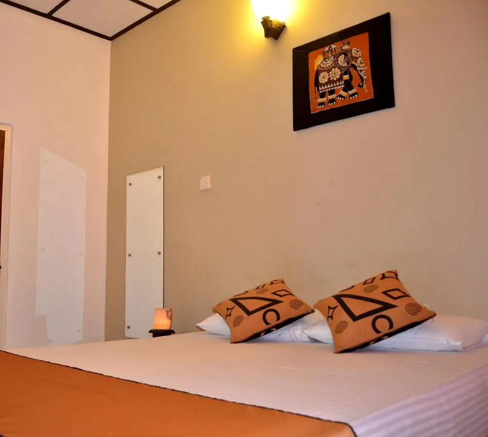 Guest house Roel Rest Hotel Negombo