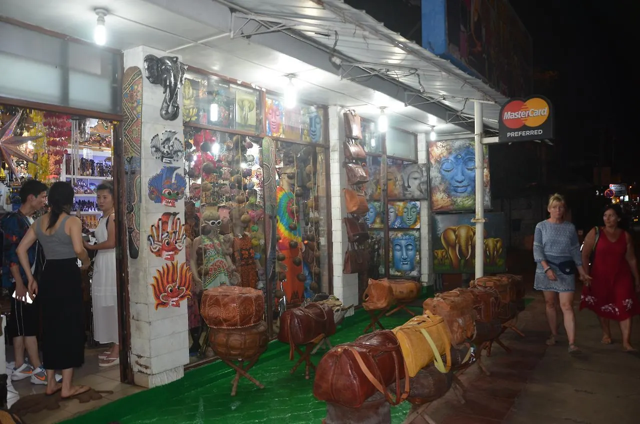 Roel Rest Hotel Negombo